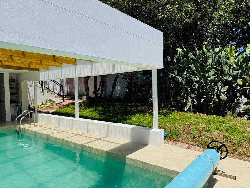 5 Bedroom Property for Sale in Sandbaai Western Cape